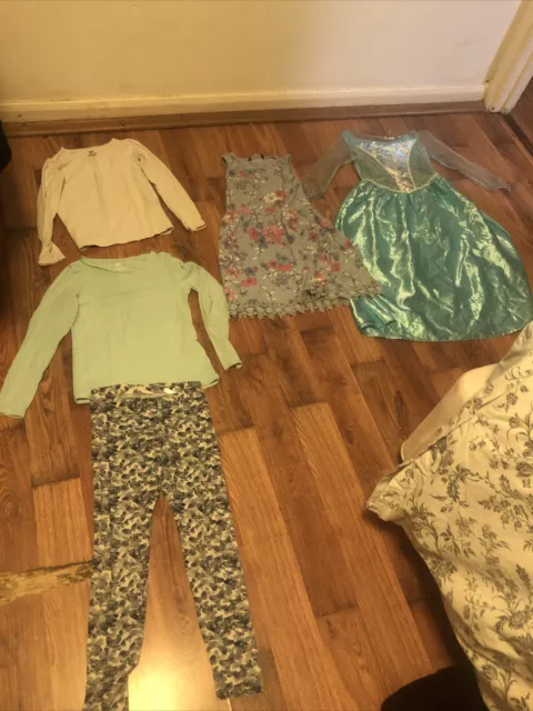 Girls Stunning Clothes Bundle, Age 6-7 Years