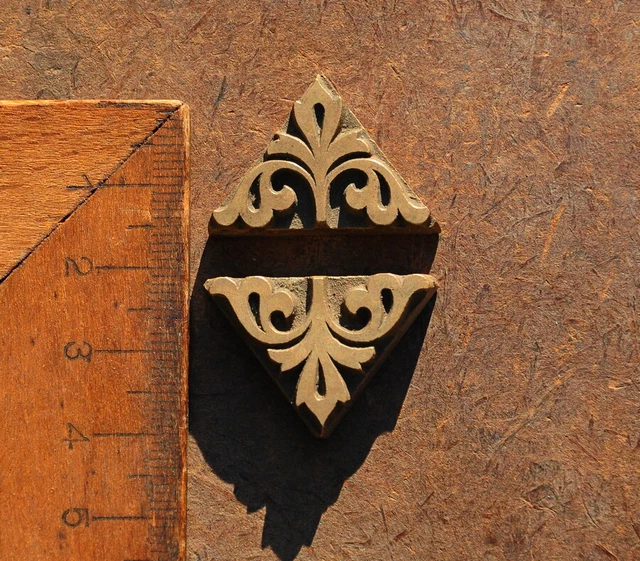 2x Messingornament Zierornament Messing Buchbinden Blindprägung Ornament Leder!'