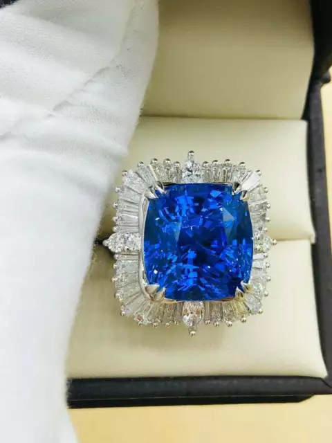 Gorgeous 26CT Ceylon Cornflower Blue Sapphire & 3.40CT White CZ Royal Women Ring