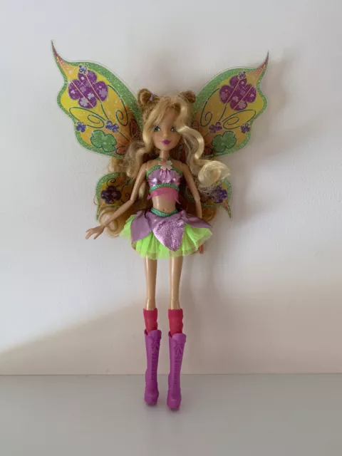 JAKKS Pacific Winx Club Flora Believix Doll