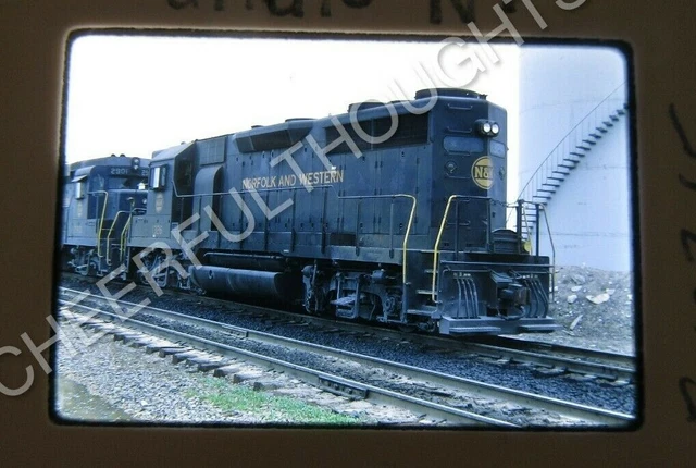 Original '68 Kodachrome Slide NW Norfolk Western 1326 GP35 Buffalo, NY     23V18