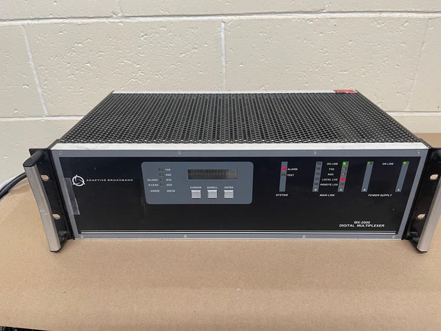 California Microwave MDS MX-2000 Digital Multiplexer (4200583000) W/ Cards