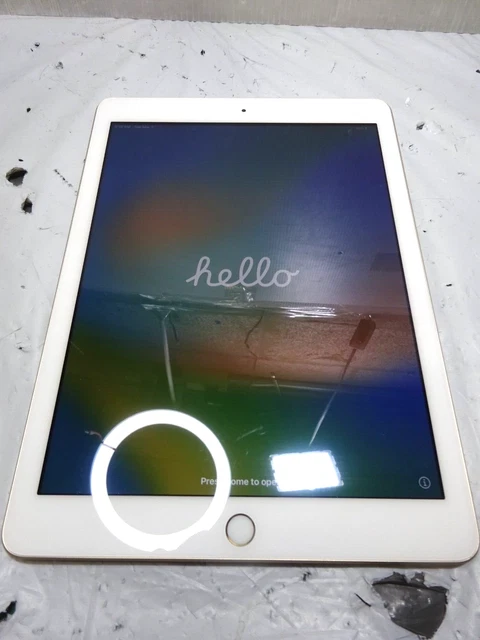ICLOUD! APPLE iPad 5th Gen A1822 32GB WiFi 9.7" Tablet Gold/White ICLOUD! APPLE iPad 5th Gen A1822 32GB WiFi 9.7" Tablet Gold/White
