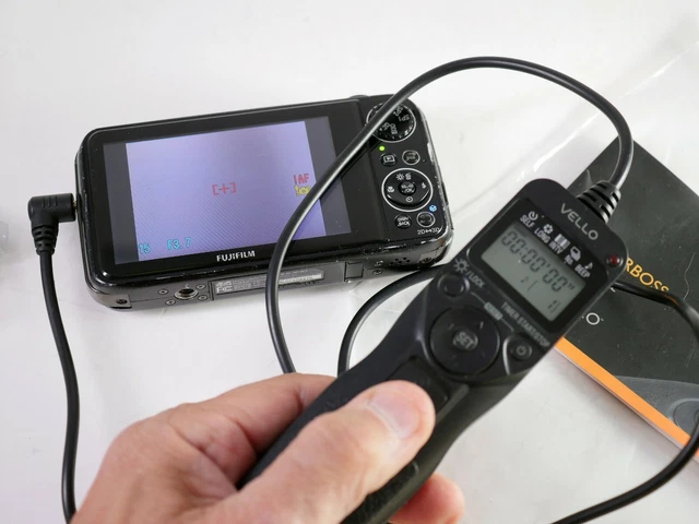 DRT's Fujifilm FinePix REAL 3D Fuji W3 10.0MP Digital Camera w/ REMOTE PLUG