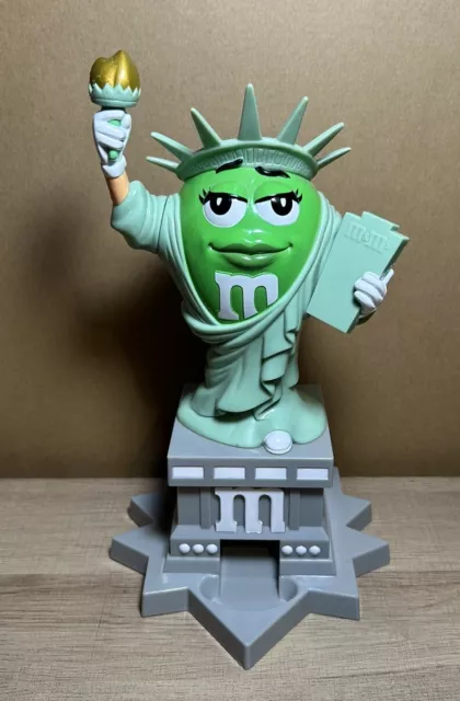 M&Ms World Statue Of Liberty Dispenser Lady Green New York NY MMs Figure Candy