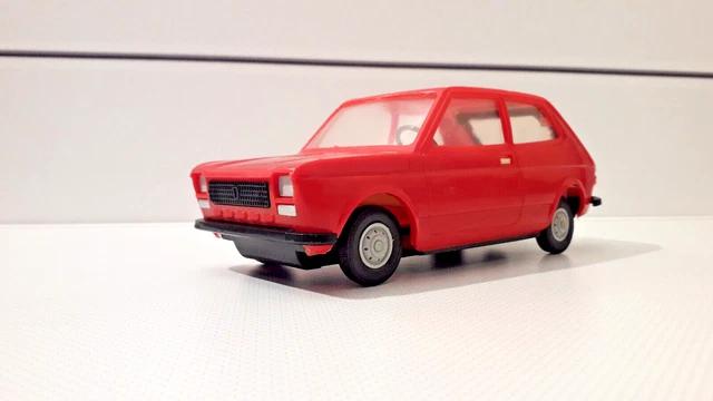 Lot de pièces FIAT 128 Rally à vendre