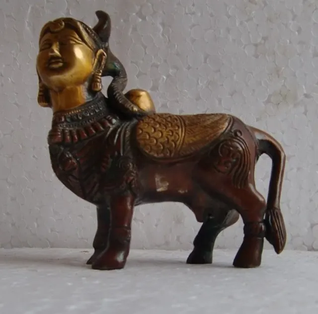 Vaca Hindú Santa Animal Latón Estatua Mujer Human Cara Hecho a Mano Hogar Figura
