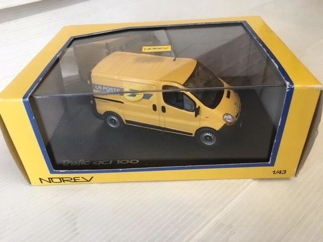 Norev 1/43 – Renault Trafic DCI 100 – Renault Rent (miniature Occasion)