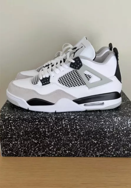 AIR JORDAN 4 retro military black EUR 160,00 - PicClick IT