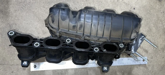 OE 2007-2018 Toyota Yaris Intake Manifold 1710121080