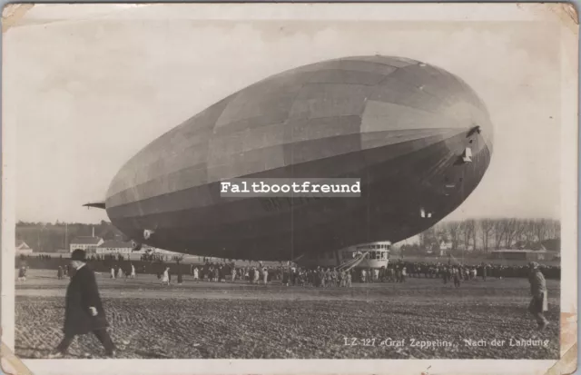 (RB)2024-10, Ak, Foto, LZ-127 Graf Zeppelin Nach der Landung