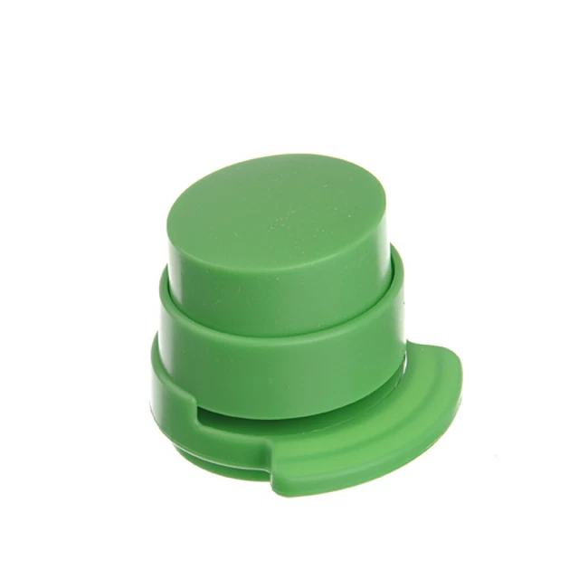 Cucitrice portatile per cucire libri senza graffette (colore casuale)