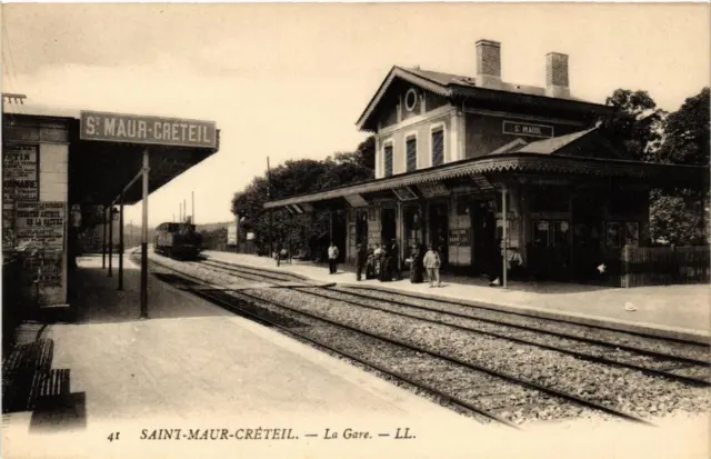 CPA SAINT-MAUR-CRETEIL La Gare. (509369)