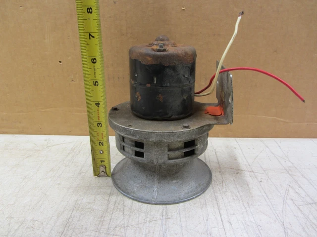 VTG 70s AUTO PARADE SIREN HORN LOUD FIRE FORD GM CHEVY RAT HOT STREET ROD TRUCK VTG 70s AUTO PARADE SIREN HORN LOUD FIRE FORD GM CHEVY RAT HOT STREET ROD TRUCK