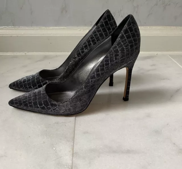 Manolo Blahnik Grey/Silver 105mm Pointed Heels- Size 40