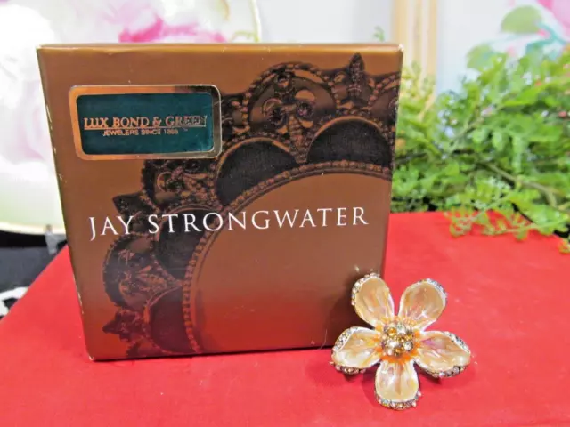 Jay Strongwater Signed 2002 Open Flower Swarovski Crystals pin brooch