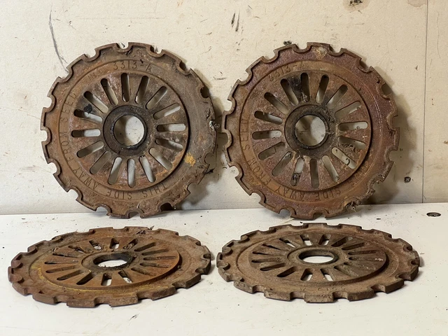 IH Steel Corn Planter Plates 3313-A