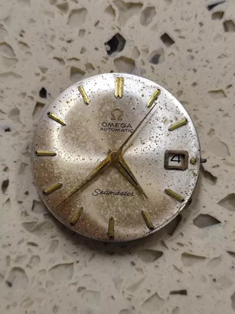 Omega 562  automatic  Incomplete Movement with Dial & hands for  parts Used