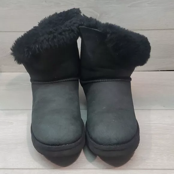 UGG AUSTRALIA WOMEN 5803 Button Ankle Leather Sheepskin Boots shoes sz ...