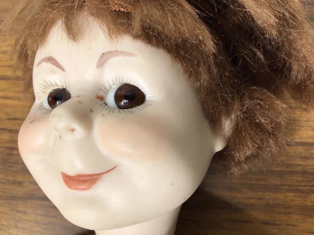 Antique Bisque Kammer & Reinhardt Socket Head Porcelain Doll Cloth Body Signed 4