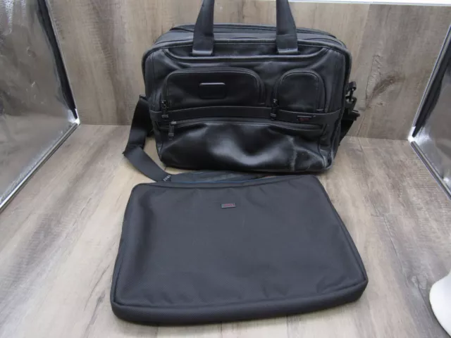 Tumi Alpha II #96141D2 Black Leather Expandable Laptop Briefcase Messenger Bag