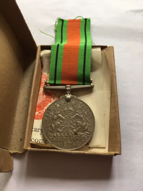 medals militaria: Defence Medal 39-45 in Box With RAF Stripes