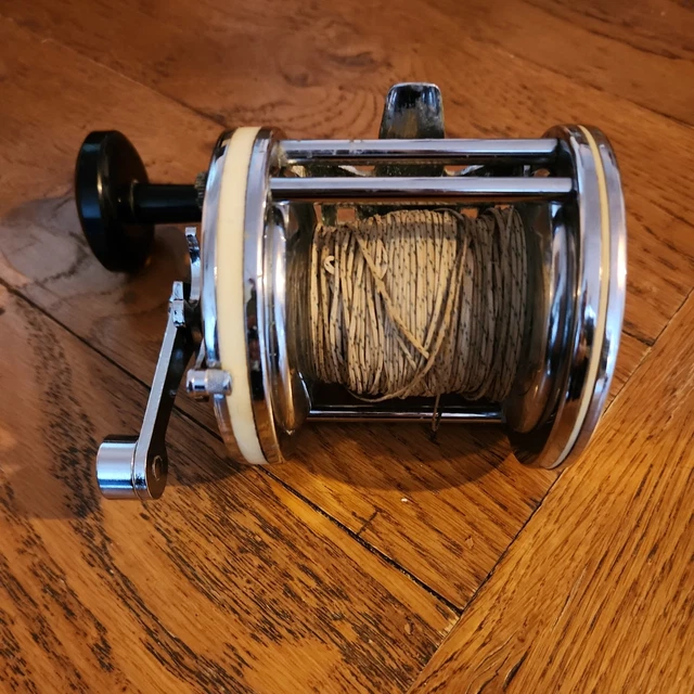 best salt water fishing reel rod combo BlueFire Combo, Carbon Fiber Telescopic Rod with Spinning Baitcaster Reels the combo delivers reliable Cabela's Fish Eagle Baitcast Thrust (Voltage):80/112 LBS (24V/36V)