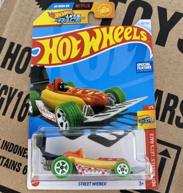 RARE HTF 2024 Hot Wheels Street Wiener 88/250 Wienermobile Dog Race