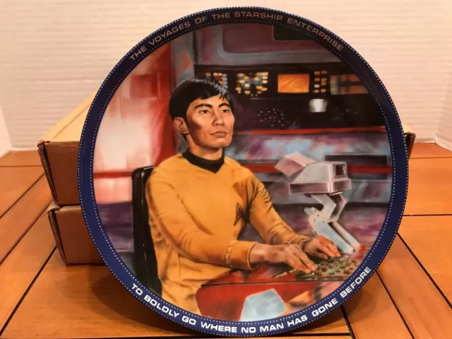 The Hamilton Collection Star Trek Plate - Sulu