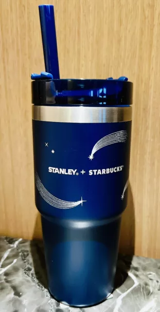 Starbucks Korea 2022 SS Stanley green quencher coldcup 591ml / 20oz Tumbler