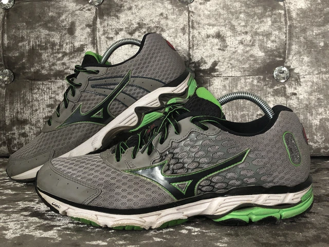 Mizuno Wave Inspire 11 graue Laufschuhe Sportschuhe Größe 8,5 UK UVP £90