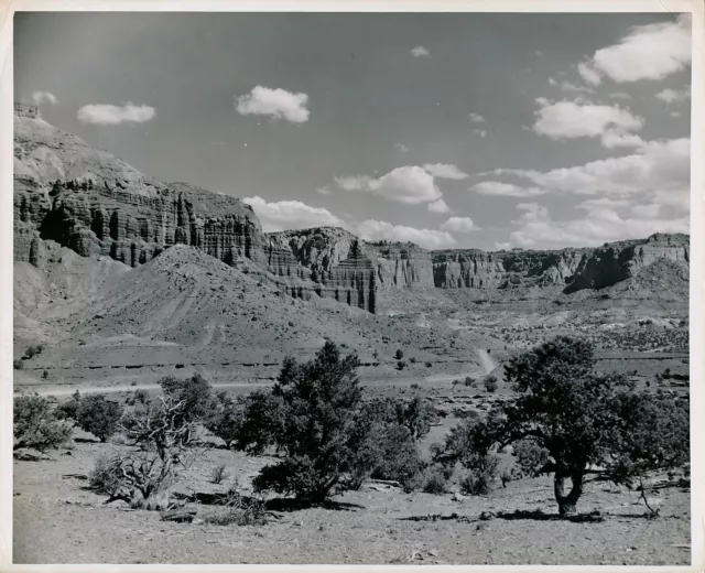 Near FRUITA c. 1950 - Capitol Reef National Monument Utah USA - GF 331