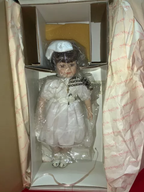 Vintage 1990 The Hamilton Collection Heritage Club 16.5” “Jessica” Baby Doll