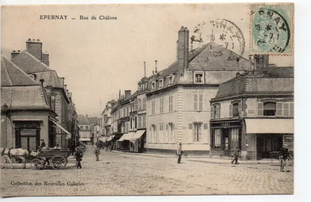 EPERNAY - Marne - CPA 51 - rues et places - attelage café de la Paix rue Chalons