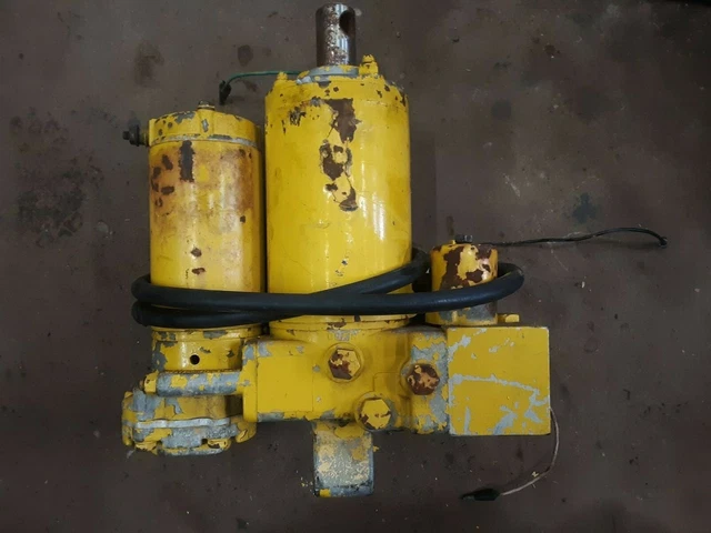 Working Meyer E-47 Snow Plow Pump E47 E57 E60 Hydraulic Unit Rebuildable Core