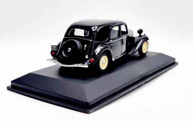 Voiture Miniature CITROËN C15 D Blanche 1984 - Modèle Collecteur 1/43 - Série Limitée ODEON