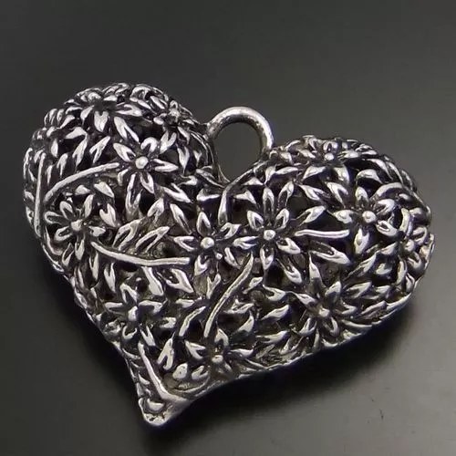 4 Stück Antike Silber Legierung Blume Herz Geformt Anhänger Charme Kunst 02352