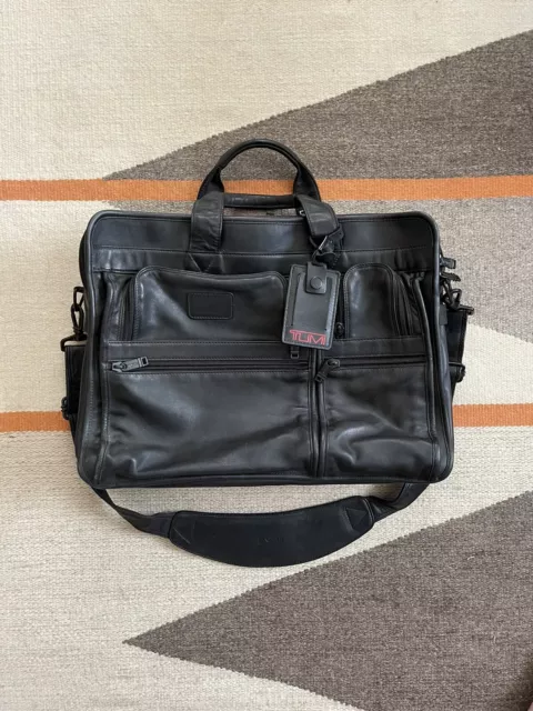 Tumi Alpha Laptop Computer Bag Black Leather Travel Briefcase Pockets Travel Bag