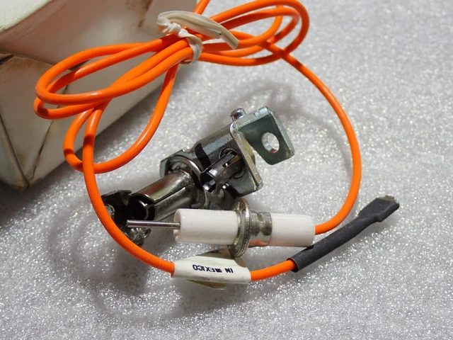 WHITE RODGERS 62-21743-05 Pilot Electrode Natural Gas Robertshaw 7865 NEW #E187