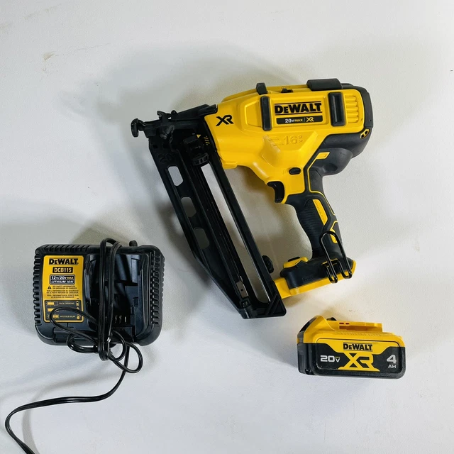 DEWALT DCN660D1 20VOLT Max 16Gauge Cordless Angled Finish Nailer Kit