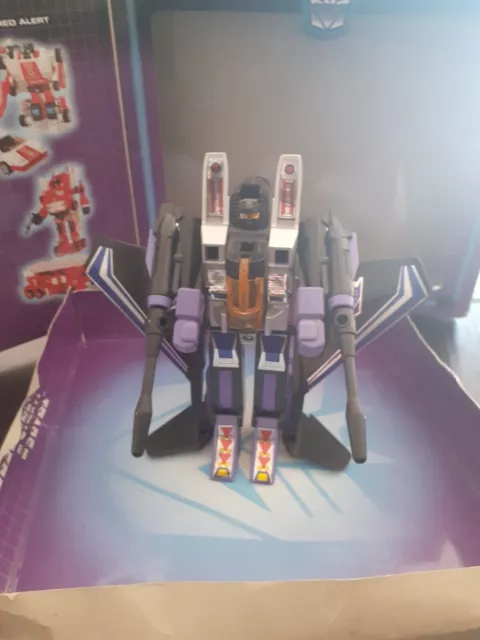 Transformers G1 Skywarp Hasbro Takara 2002