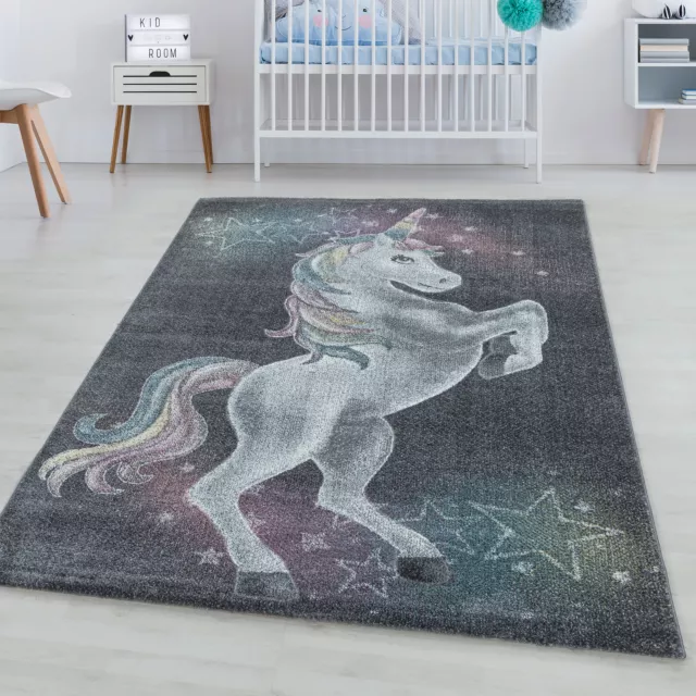 Kinderteppich Kurzflor Einhorn Sterne Design Kinderzimmer Teppich Grau