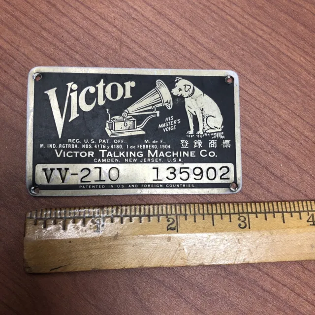Vintage VV-210 # 135902 Victor Talking Machine PHONOGRAPH  ID Plate