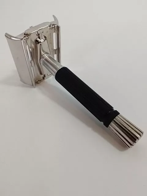 Vintage 1971 Gillette Black Handle Super Speed DE TTO Safety Razor R2
