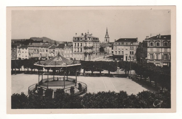 Cpsm 55 - Commercy : Vue Prise De L'hôtel De Ville (Meuse) Non Écrite - Cpa