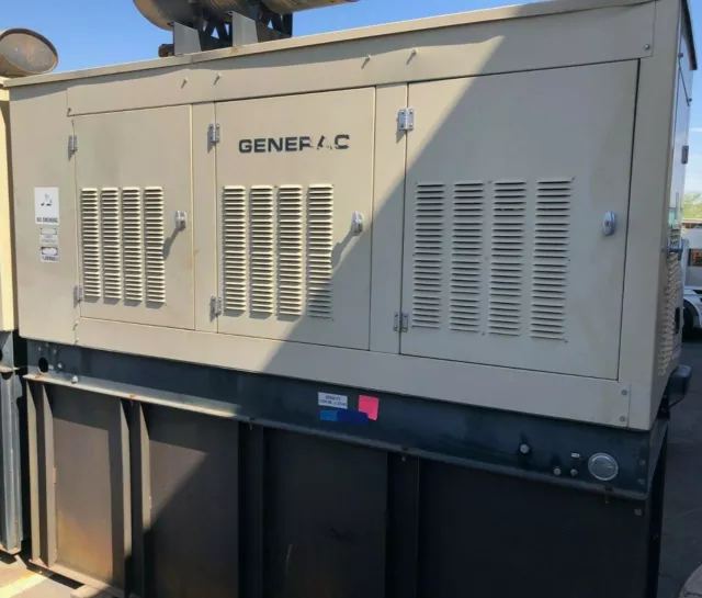 Generac Commercial Standby Diesel Generator120/ 208V 3ph130kW 451Amp w/ tank