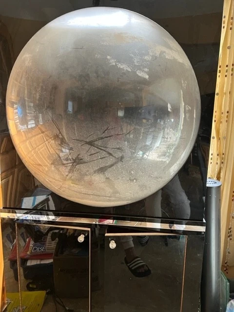 BIG Acrylic Aquarium Fish Tank Bubble Shape  40" comes with Stand ,Filter, all