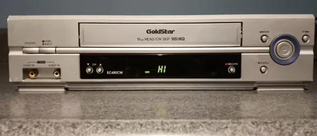 GOLDSTAR GVR-DD1 VHS Pour 8mm Vidéo Cassette Bande Lecteur - Comme