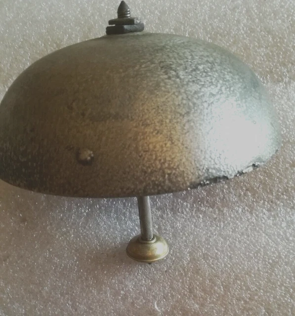 2R..ANCIENNE CLOCHE EN bronze pour horloge pendule diametre 16.5 cm EUR 2R..ANCIENNE CLOCHE EN bronze pour horloge pendule diametre 16.5 cm EUR