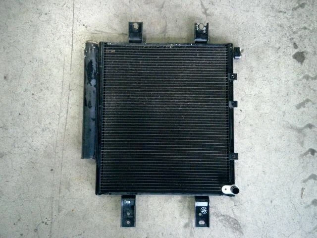 DAIHATSU Mira 2003 TA-L250S Condensatore 88450B2010000 [usato] [PA11623323]